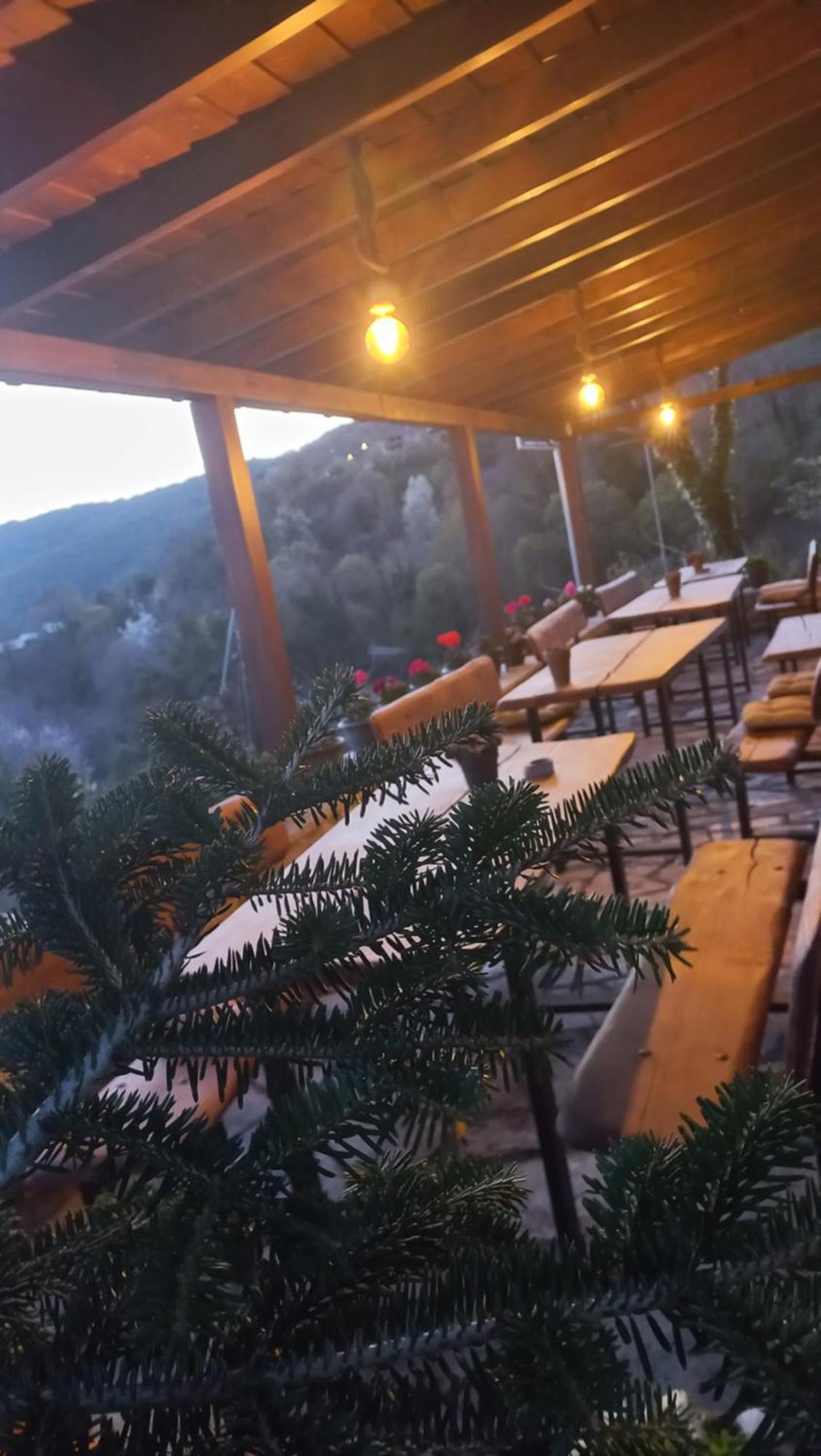 Guesthouse Selini Vitsa Exterior photo